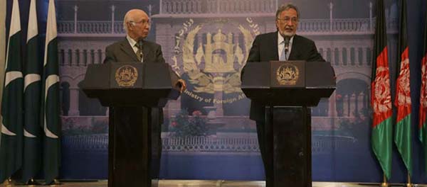 Pakistan will Support Peace Talks, But Cannot Guarantee its Success: Sartaj Aziz