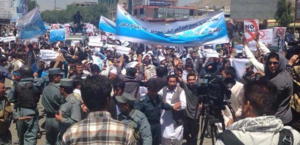 Abdullah Supporters Continue Protests in Kabul