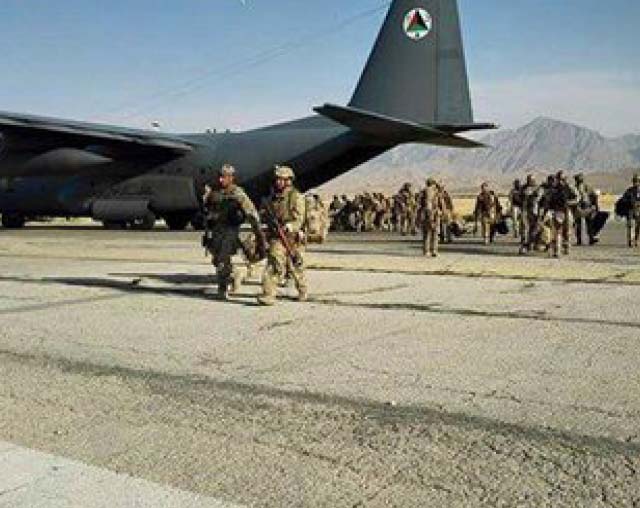 Kunduz Falls to the Taliban