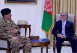 Pakistan's Army and ISI Chiefs Arrive to Kabul