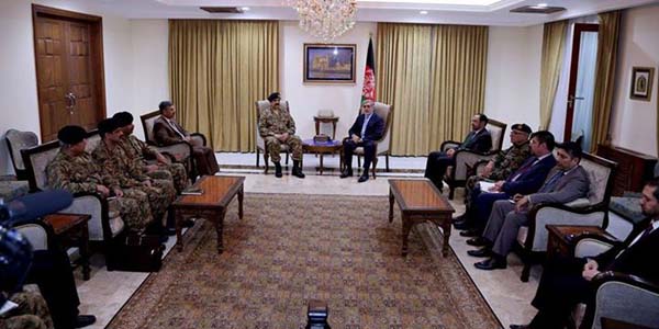 Pakistan's Army and ISI Chiefs Arrive to Kabul