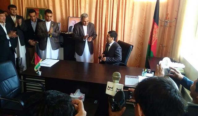 New Bamyan Governor Received Amid Protests