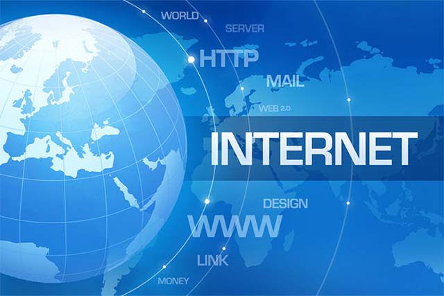 Role of Internet in the Modern Era