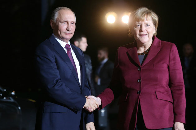 Putin, Merkel Agree To Help Resume  Political Efforts on Syria: Kremlin