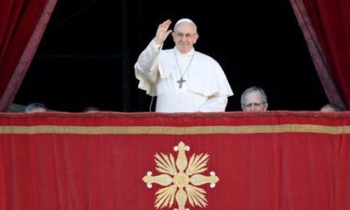 See Differences as Asset, Not Danger, Pope Says  in Christmas Message