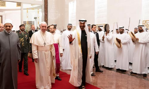 Pope Francis, Who Denounced Yemeni Bloodshed, Gets Red Carpet Welcome in Perpetrator UAE