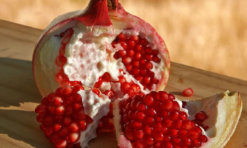 Pakistan Has Not Increased Tariff on Kandahar Pomegranates or On Other Fruits Import from Afghanistan