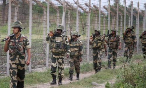 Indian Army Porter Killed in Exchange of Fire  Between India, Pakistan Troops