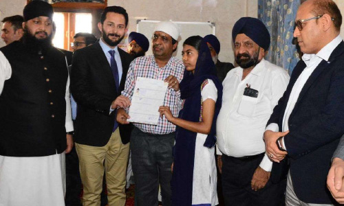 Afghanistan Grants Long-Term Permits to  Afghan-Origin Hindus, Sikhs Living in India
