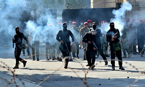 Iraqi Police Fire Live Shots, Tear Gas  at Baghdad Protesters