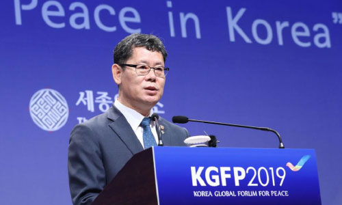 South Korea Vows to Continue Work  on North Korea Relations