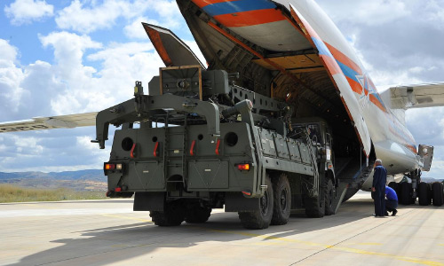 Turkey Will Retaliate If U.S. Imposes  Sanctions over S-400s: Minister