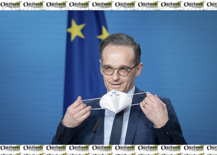 Iran urged not to squander chance to salvage nuclear deal