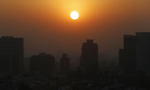 Leaders fete 5 years of Paris climate pact, without US