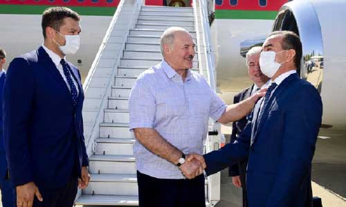 Belarus leader visits Russia to secure support amid protests