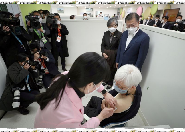 South Korea Kicks Off COVID-19  Vaccination Campaign