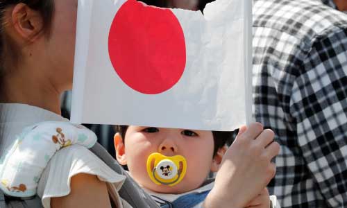 Japan’s number of newborn babies to reach record low this year