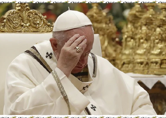 Pope Criticises People Going on Holiday to Flee COVID Lockdowns