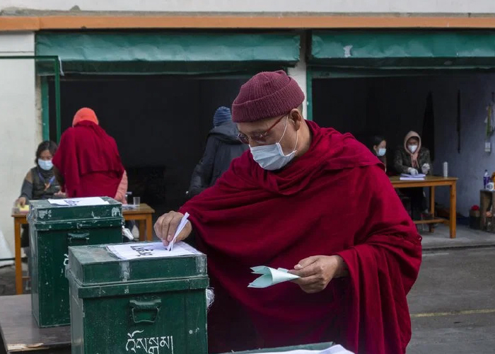 India: Tibetans in Exile Vote to Elect New Political Leader