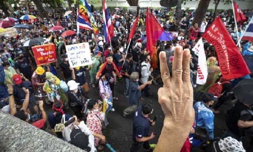 Thai protesters rally to push demands for democratic reforms