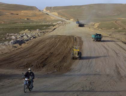 Japan to Provide $15m for Paving Bamyan Roads
