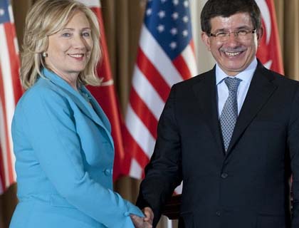 Clinton, Davutoglu  Discuss PKK, Israel, Arab Issues  