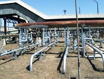 Chinese Company  Likely to Win Afghan Oil Extraction Bid