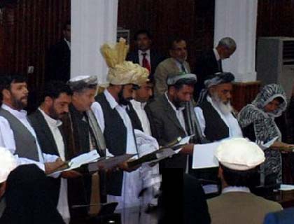 Under Guard, Lawmakers  are Sworn in Kabul