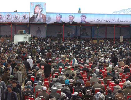 Tens of Thousands of People Pay Tribute to Mazari 