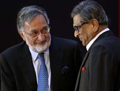 Giant Investment  Meeting IN Delhi