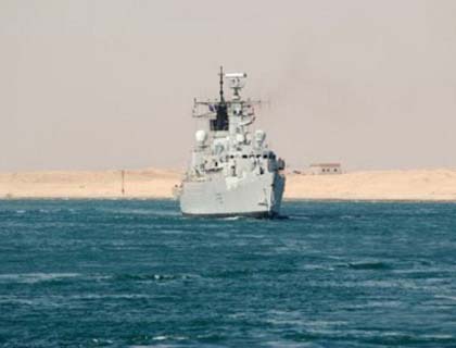 Britain Sends New  Warship to Gulf amid Iran Tensions 