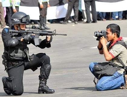 Violence  against Journalists Increases to 38%